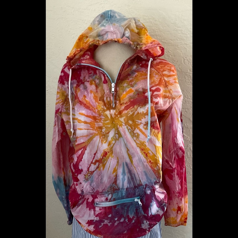 Tie Dye wind Breaker